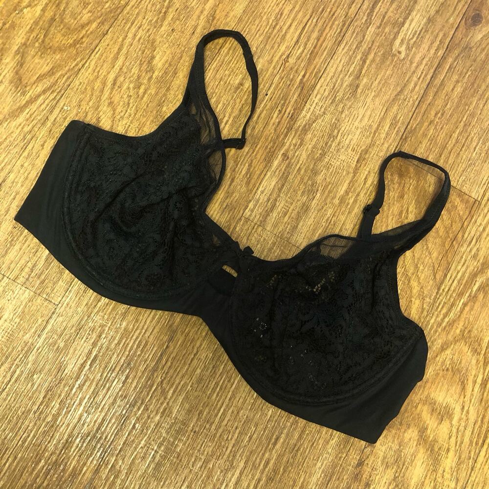 NWOT Body by Victoria Victoria’s Secret Black Lace Unlined Lace Demi Bra 38DD
